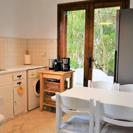 Anthi's Apartamento Achladies (Skiathos)
